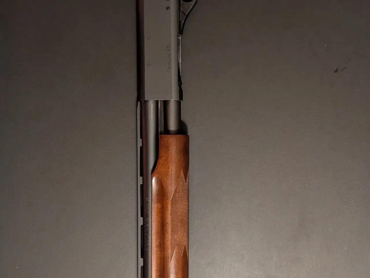 Billede 2 - Remington 870 express, næsten som ny, til salg for