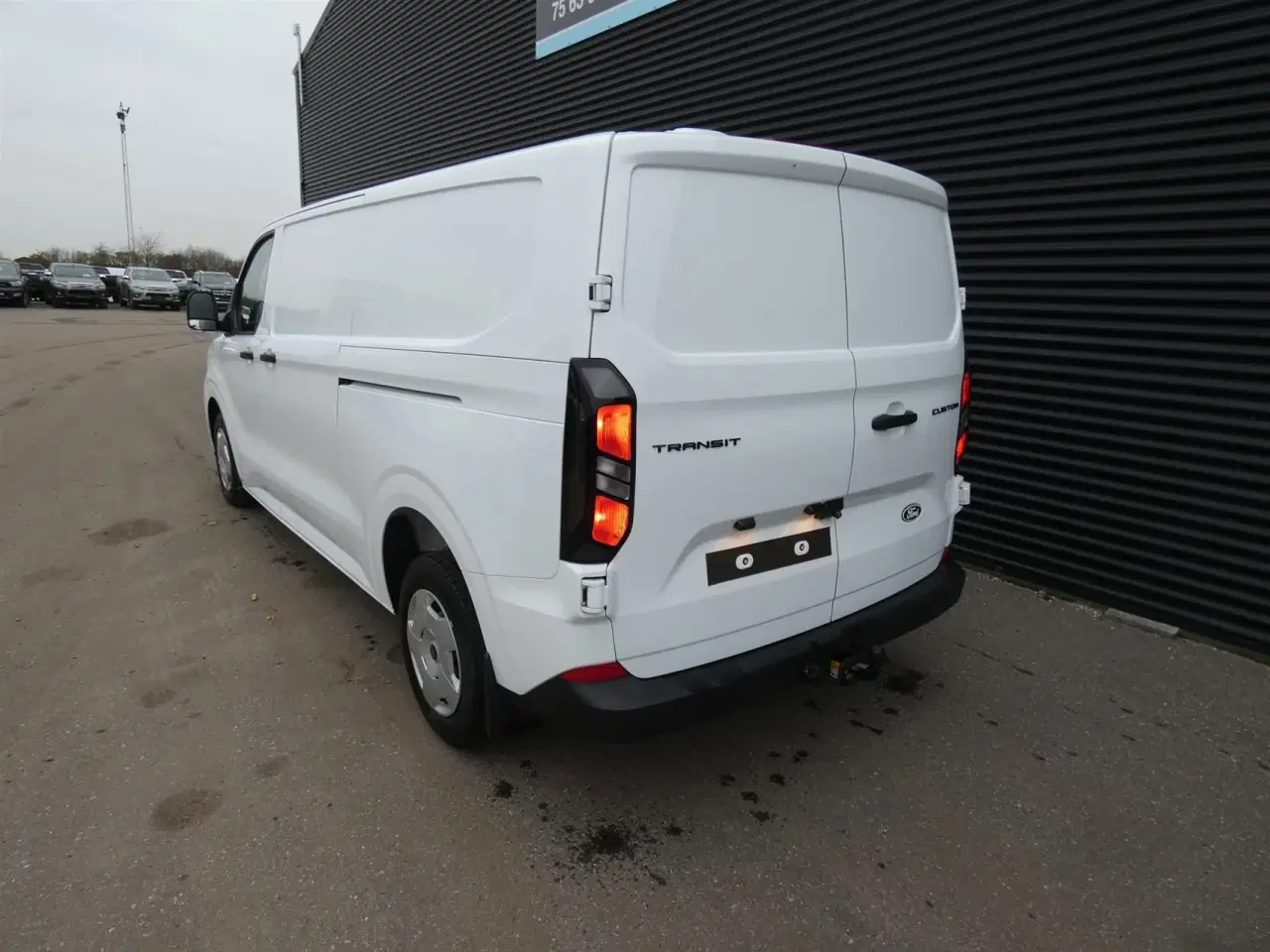 Billede 5 - Ford Transit Custom 300 L2H1 2,0 EcoBlue Trend 136HK Van 8g Aut.