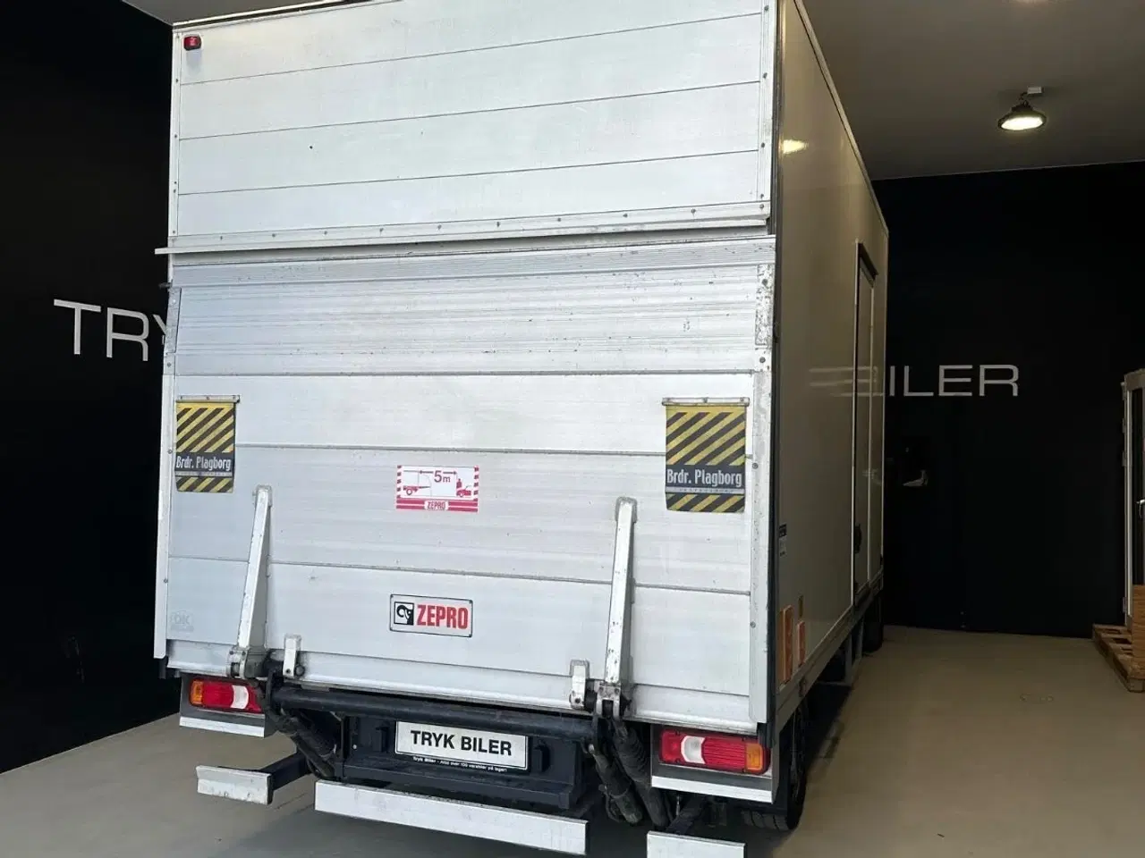 Billede 3 - Iveco Daily 3,0 35C18 Alukasse m/lift AG8