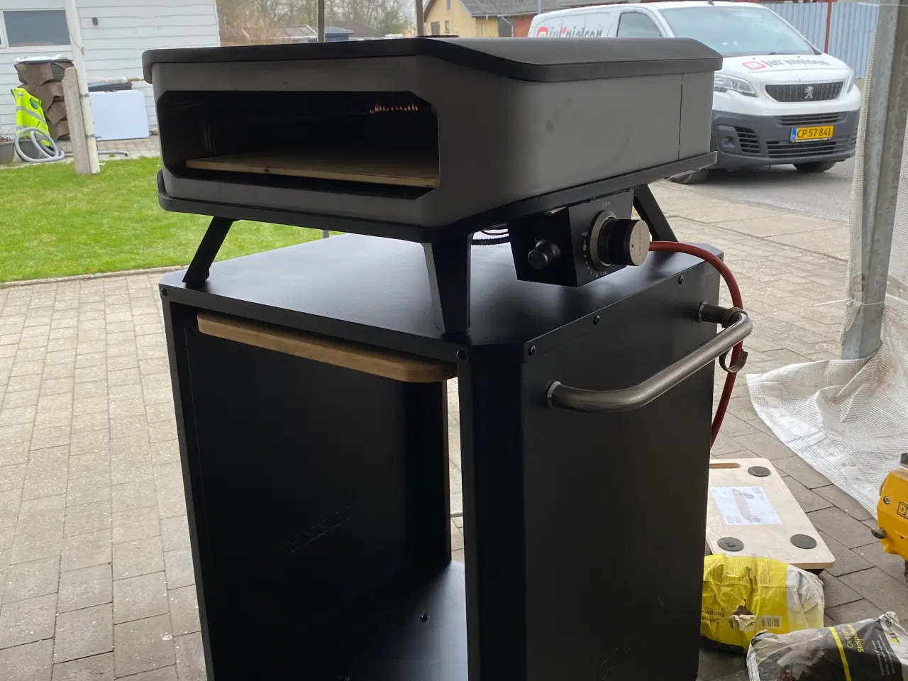 Billede 2 - Cozze 17 med bord 