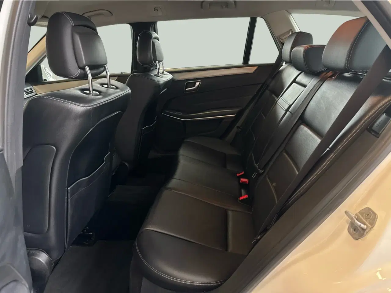 Billede 12 - Mercedes E200 2,2 BlueTEC Avantgarde stc. aut.