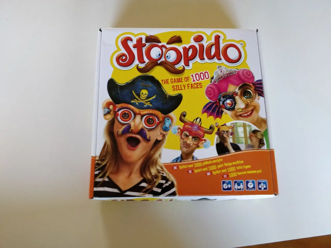Billede 1 - Brætspil  - Stoopido
