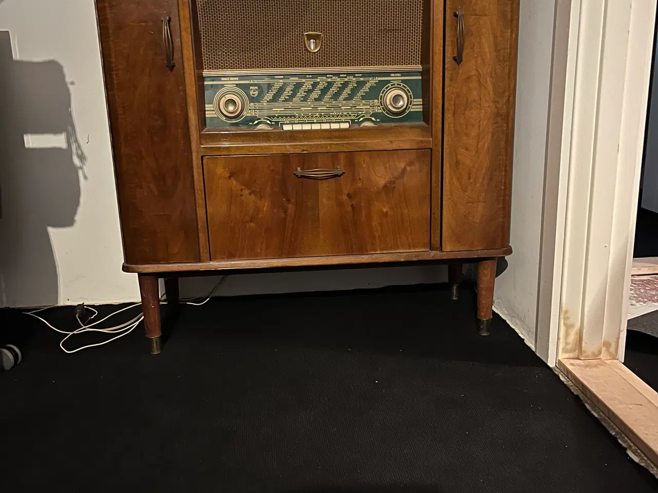 Billede 1 - Radio gramofon møbel