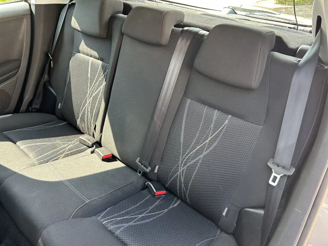 Billede 15 - Peugeot 208 1,6 e-HDi 92 Active