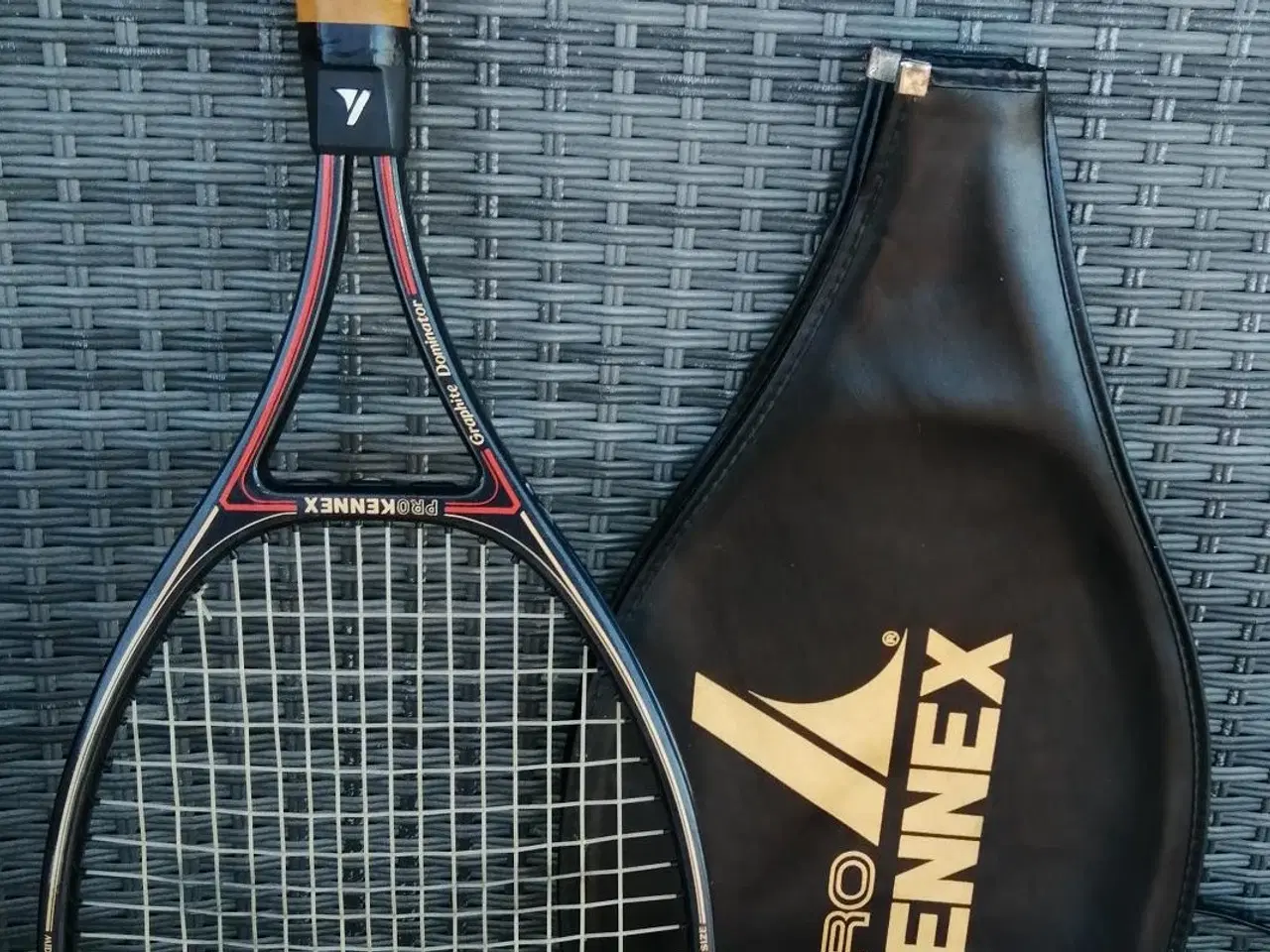 Billede 1 - PROKENNEX DOMINATOR VINTAGE, STR. 3, I FLOT STAND