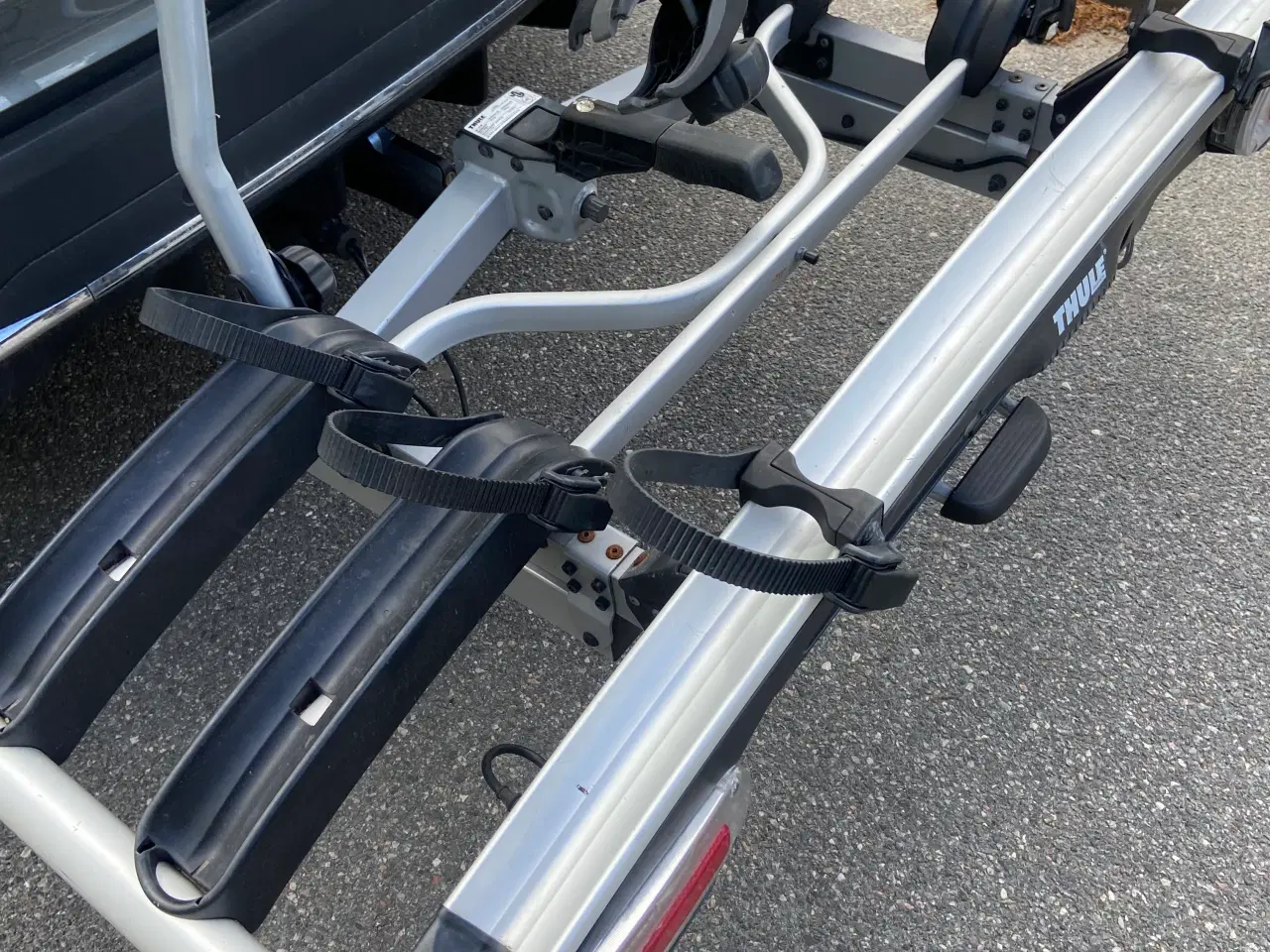 Billede 4 - Thule Cykelholder til 3 Elcykler