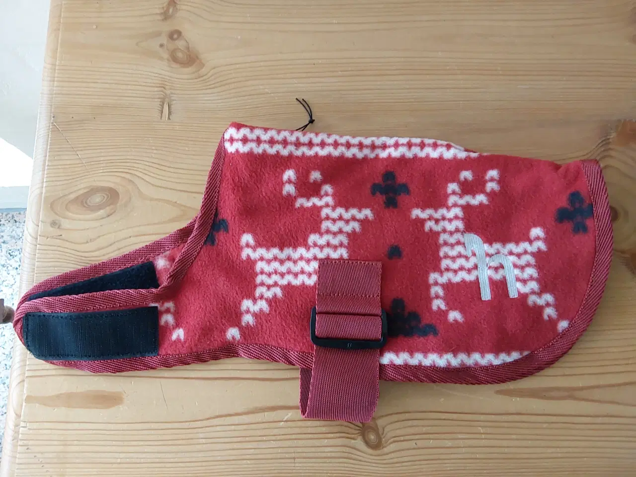 Billede 2 - Hundedækken med julemotiv str. 30 cm. fra Horze