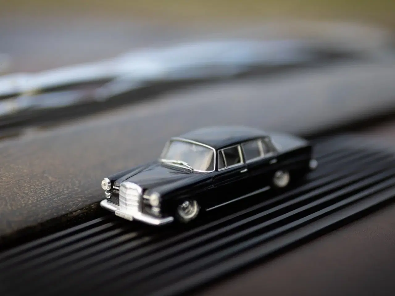 Billede 10 - Mercedes 200 2,0 Heckflosse