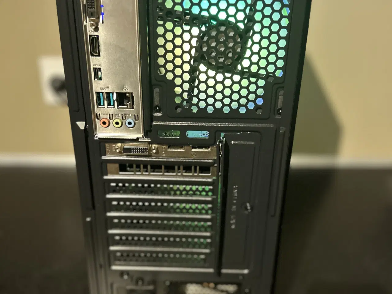 Billede 10 - 💻 i5-8400 / GTX 1660 – Nyrenoveret Gamer-PC – Kla