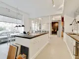 Attraktivt beliggende butik/showroom - 4