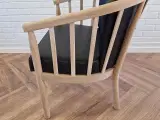 Lænestol med tremmer og sort læder  - 2