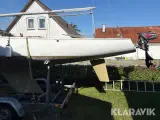 Sejlbåd Yngling inklusiv trailer - 4