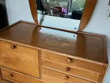 Vintage sminlebord