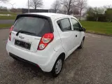 Chevrolet Spark 1,0 LS 68HK 5d - 5