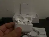 Airpods pro gen 2 - 2