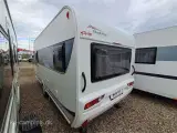 2016 - Hobby On Tour 460 HL   Smart rejsevogn med enkeltsenge, Mover og Isabella Sun Shine Plus - 4