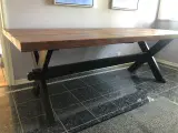 Spisebord i Cumaru