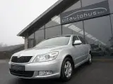 Skoda Octavia 1,6 TDi 105 GreenLine Combi - 3