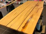 Planke spisebord 