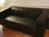 Klippan sofa vegan læder sort