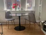 Spisebord m 3 stole 