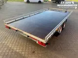 - - - Rydwan Maskintrailer 3500kg - 2 akslet - 3