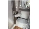 2025 - Etrusco T 5900 FB Aut   Lækker delintegreret autocamper med automatgear fra Hinshøj Caravan - 3