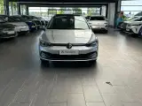 VW Golf VIII 1,4 eHybrid DSG - 2