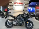 Yamaha MT-10 - 2