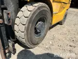 Truck Caterpillar GP15 - 5