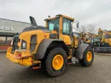 Volvo L90H - 17T gummiged / Topudstyret - 4