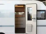2024 - Adria Adora 572 UT   Lækker Kampagnevogn med enkeltsenge. Smartbox - Dometic tagmonteret Aircondition - Alde Centralvarme. - 5
