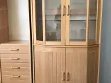 Danskproduceret flot vitrine fra Hammel møbler