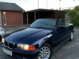 BMW E36 325I Cabriolet - 2