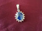 Hvidgulds halskæde vedhæng med blå safir sten - 5