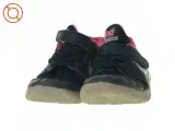 Sko fra Nike (str. 31) - 4