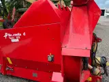 Kverneland 852 - 2