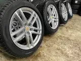 17 BMW 3 225/50/17 Ref.205 vinter