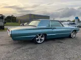 Ford Thunderbird 6,4 aut. 2d - 4