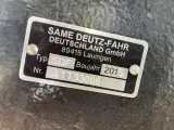 DEUTZ-FAHR 7250 Sauter Frontlift - 3