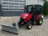 Yanmar YT 235H 4WD Snow Edition med sneplov og spreder - 2