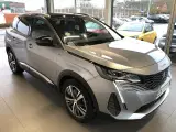 Peugeot 3008 1,6 Hybrid First Selection EAT8 - 4