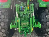 John Deere 5090 M Med græsdæk - 4