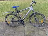 Trek .21" (51cm.) stel, 26" Hjul, 24 gear