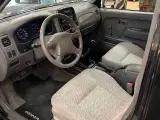 Nissan King Cab - 4