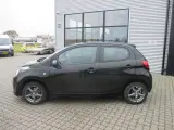 Citroën C1 1,0 VTi Street 72HK 5d - 2