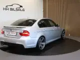 BMW 320d 2,0  - 5