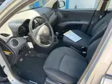 Hyundai i10 1,2 Comfort A/C - 5