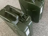 2 stk. Jerry Can  20 liter