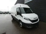 Iveco Daily 35C18 12m3 3,0 D Hi-Matic 180HK Van 8g Aut. - 2